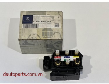 Nhà sản xuất: Phụ tùng ô tô Mercedes

 Chính sách đặc biệt của Dautoparts.com.vn

- Bảo Hành Dài Hạn Nhất

- Cam Kết Đúng Chất Lượng Và Chủng Loại Sản Phẩm

- Luôn Lấy Quyền Lợi Khách Hàng Làm Trọng Tâm

- Có Gara Trực Thuộc Cty tại TpHCM - Hà Nội, Hỗ Trợ Lắp Đặt & Bảo Hành Cho Quý Khách 