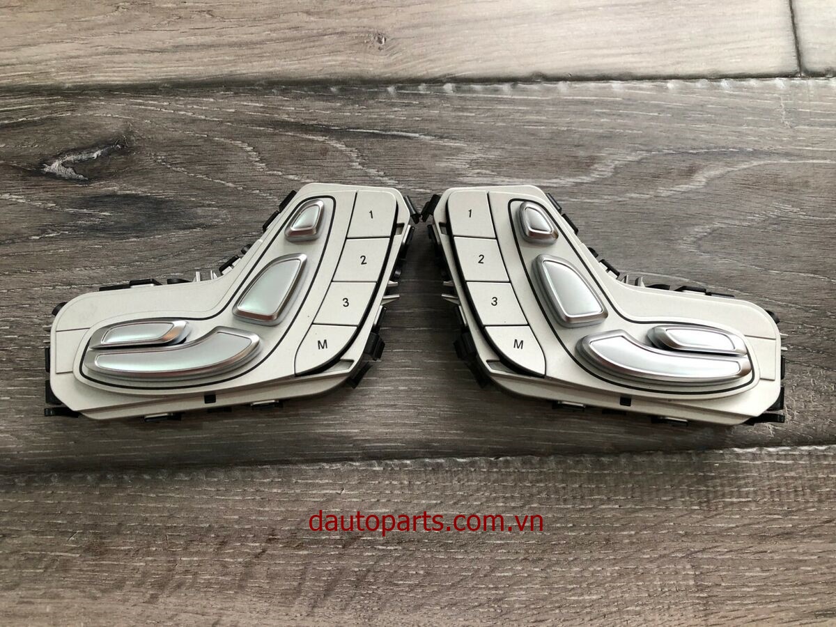 Nhà sản xuất: Phụ tùng ô tô Mercedes

 Chính sách đặc biệt của Dautoparts.com.vn

- Bảo Hành Dài Hạn Nhất

- Cam Kết Đúng Chất Lượng Và Chủng Loại Sản Phẩm

- Luôn Lấy Quyền Lợi Khách Hàng Làm Trọng Tâm

- Có Gara Trực Thuộc Cty tại TpHCM - Hà Nội, Hỗ Trợ Lắp Đặt & Bảo Hành Cho Quý Khách 