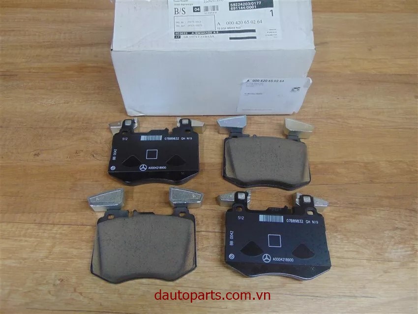 Nhà sản xuất: Phụ tùng ô tô MercedesChính sách đặc biệt của Dautoparts.com.vn- Bảo Hành Dài Hạn Nhất- Cam Kết Đúng Chất Lượng Và Chủng Loại Sản Phẩm- Luôn Lấy Quyền Lợi Khách Hàng Làm Trọng Tâm- Có Gara Trực Thuộc Cty tại TpHCM - Hà Nội, Hỗ Trợ Lắp Đặt & Bảo Hành Cho Quý Khách 