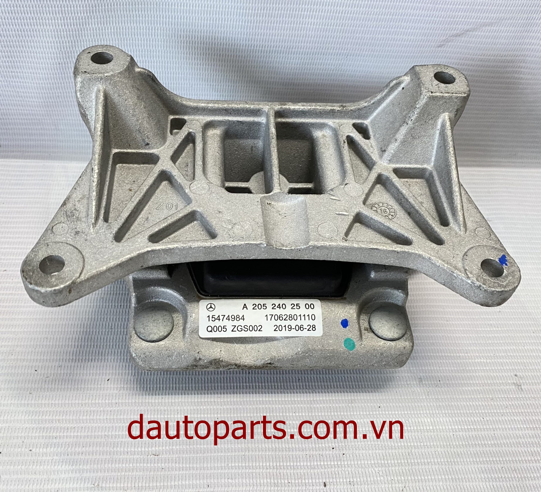 Nhà sản xuất: Phụ tùng ô tô Mercedes

 Chính sách đặc biệt của Dautoparts.com.vn

- Bảo Hành Dài Hạn Nhất

- Cam Kết Đúng Chất Lượng Và Chủng Loại Sản Phẩm

- Luôn Lấy Quyền Lợi Khách Hàng Làm Trọng Tâm

- Có Gara Trực Thuộc Cty tại TpHCM - Hà Nội, Hỗ Trợ Lắp Đặt & Bảo Hành Cho Quý Khách 