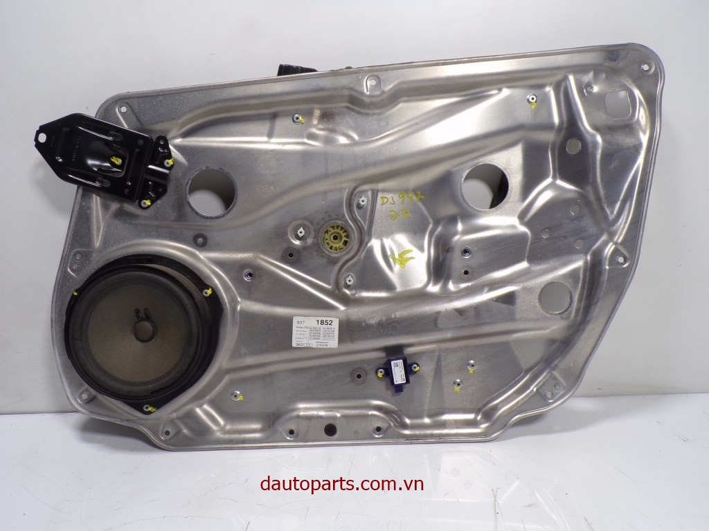 Nhà sản xuất: Phụ tùng ô tô MercedesChính sách đặc biệt của Dautoparts- Bảo Hành Dài Hạn Nhất- Cam Kết Đúng Chất Lượng Và Chủng Loại Sản Phẩm- Luôn Lấy Quyền Lợi Khách Hàng Làm Trọng Tâm- Có Gara Trực Thuộc Cty tại TpHCM - Hà Nội, Hỗ Trợ Lắp Đặt & Bảo Hành Cho Quý Khách 