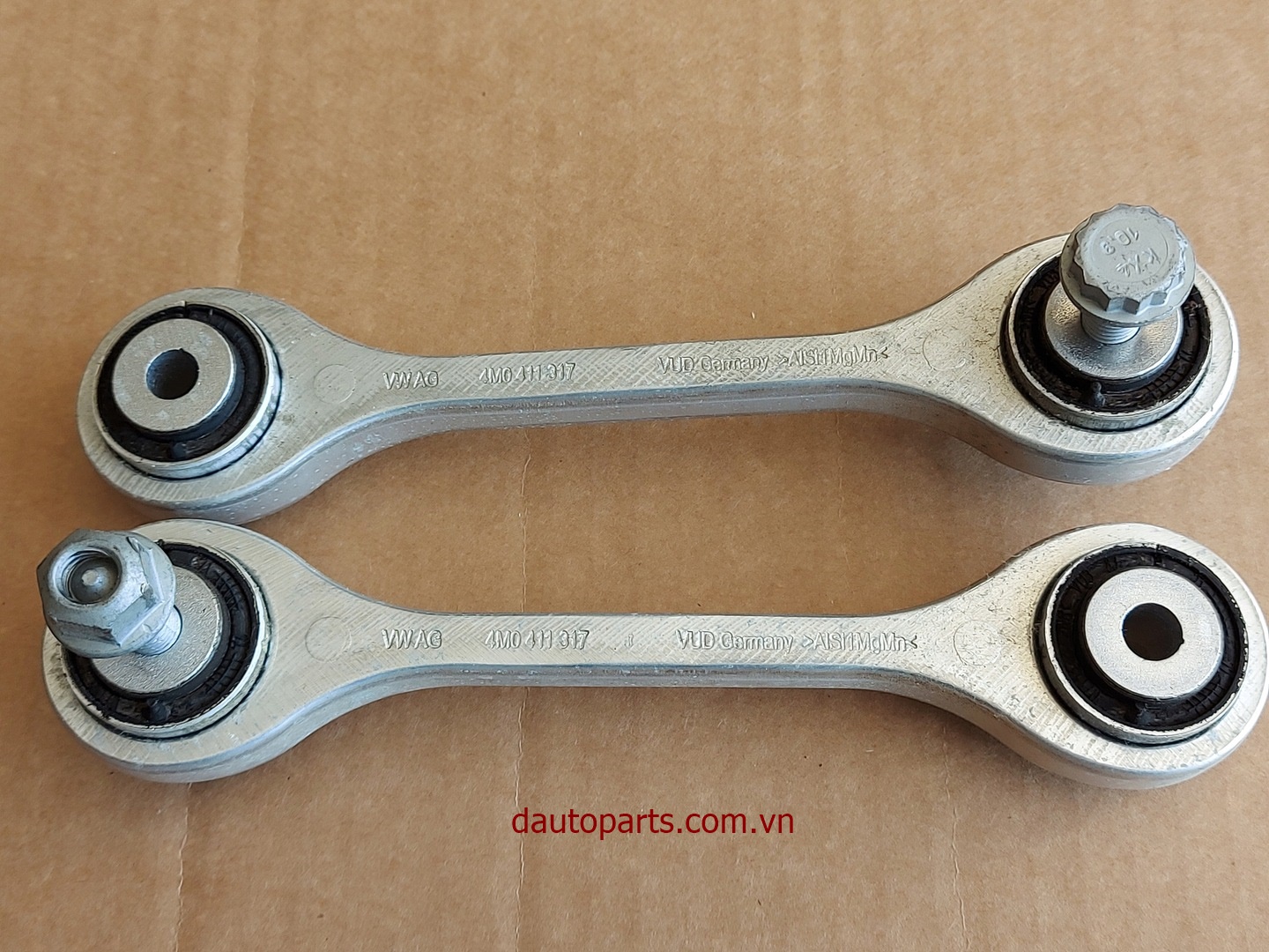 Nhà sản xuất: Phụ tùng ô tô Audi
♦ Chính sách bán hàng đặc biệt của Dautoparts ♦
- Bảo hành 24 tháng (miễn phí cước đổi trả )- Giao hàng toàn quốc- Đảm bảo giá tốt nhất thị trường - Cam kết đúng chất lượng và chủng loại sản phẩm- Hoàn trả 100% nếu hàng không đúng yêu cầu- Tư vấn tận tâm, luôn lấy quyền lợi khách hàng làm trọng tâm