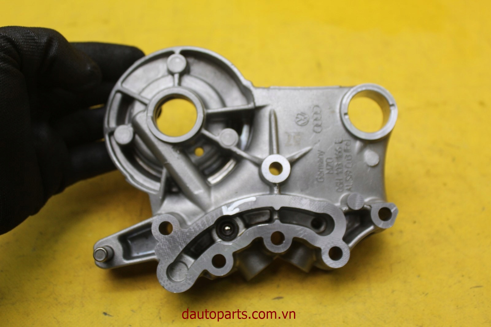 Nhà sản xuất: Phụ tùng ô tô Audi
♦ Chính sách bán hàng đặc biệt của Dautoparts ♦
- Bảo hành 24 tháng (miễn phí cước đổi trả )

- Giao hàng toàn quốc

- Đảm bảo giá tốt nhất thị trường 

- Cam kết đúng chất lượng và chủng loại sản phẩm

- Hoàn trả 100% nếu hàng không đúng yêu cầu

- Tư vấn tận tâm, luôn lấy quyền lợi khách hàng làm trọng tâm