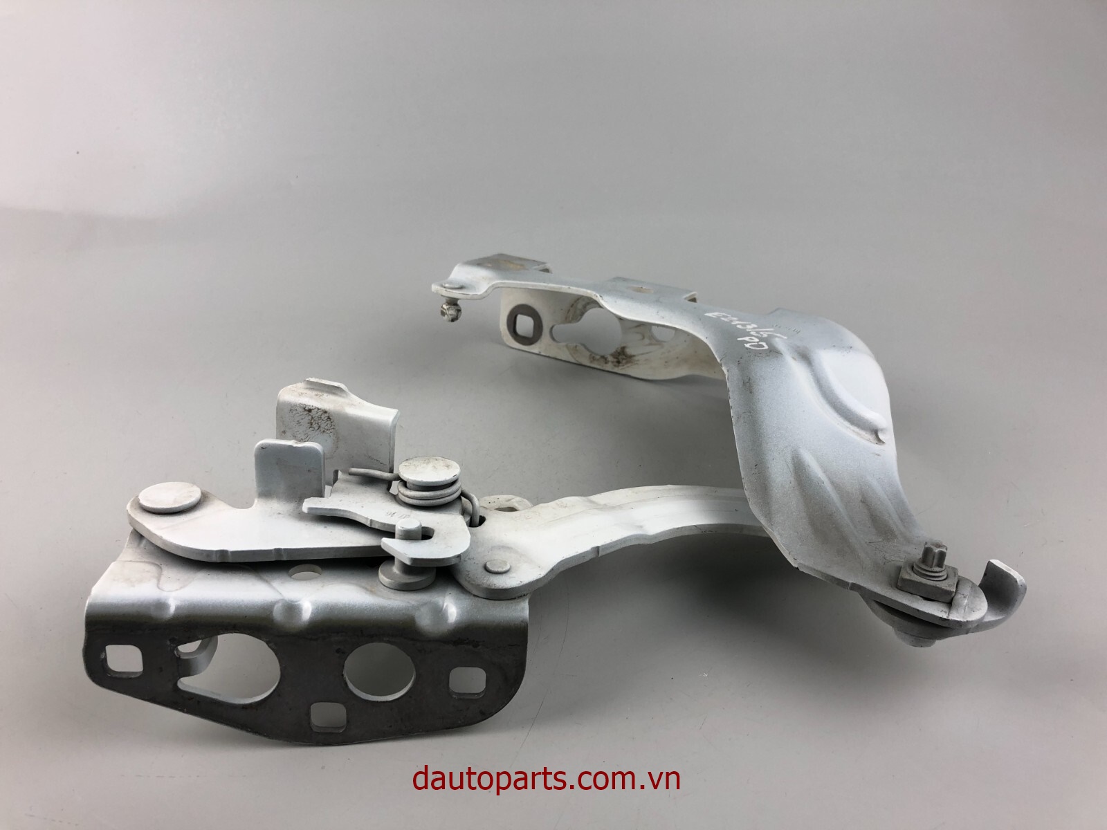 Nhà sản xuất: Phụ tùng ô tô MercedesChính sách đặc biệt của Dautoparts- Bảo Hành Dài Hạn Nhất- Cam Kết Đúng Chất Lượng Và Chủng Loại Sản Phẩm- Luôn Lấy Quyền Lợi Khách Hàng Làm Trọng Tâm- Có Gara Trực Thuộc Cty tại TpHCM - Hà Nội, Hỗ Trợ Lắp Đặt & Bảo Hành Cho Quý Khách