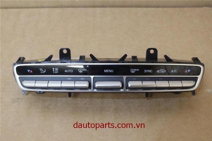 Nhà sản xuất: Phụ tùng ô tô MercedesChính sách đặc biệt của Dautoparts- Bảo Hành Dài Hạn Nhất- Cam Kết Đúng Chất Lượng Và Chủng Loại Sản Phẩm- Luôn Lấy Quyền Lợi Khách Hàng Làm Trọng Tâm- Có Gara Trực Thuộc Cty tại TpHCM - Hà Nội, Hỗ Trợ Lắp Đặt & Bảo Hành Cho Quý Khách 