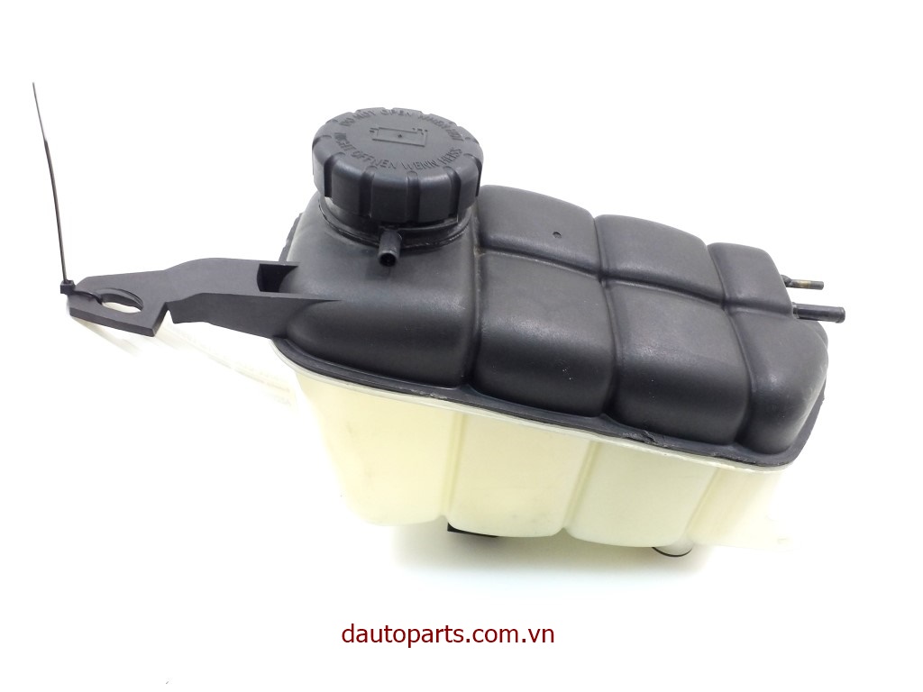 Nhà sản xuất: Phụ tùng ô tô MercedesChính sách đặc biệt của Dautoparts- Bảo Hành Dài Hạn Nhất- Cam Kết Đúng Chất Lượng Và Chủng Loại Sản Phẩm- Luôn Lấy Quyền Lợi Khách Hàng Làm Trọng Tâm- Có Gara Trực Thuộc Cty tại TpHCM - Hà Nội, Hỗ Trợ Lắp Đặt & Bảo Hành Cho Quý Khách