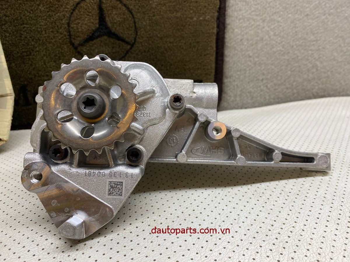 Nhà sản xuất: Phụ tùng ô tô MercedesChính sách đặc biệt của Dautoparts- Bảo Hành Dài Hạn Nhất- Cam Kết Đúng Chất Lượng Và Chủng Loại Sản Phẩm- Luôn Lấy Quyền Lợi Khách Hàng Làm Trọng Tâm- Có Gara Trực Thuộc Cty tại TpHCM - Hà Nội, Hỗ Trợ Lắp Đặt & Bảo Hành Cho Quý Khách 