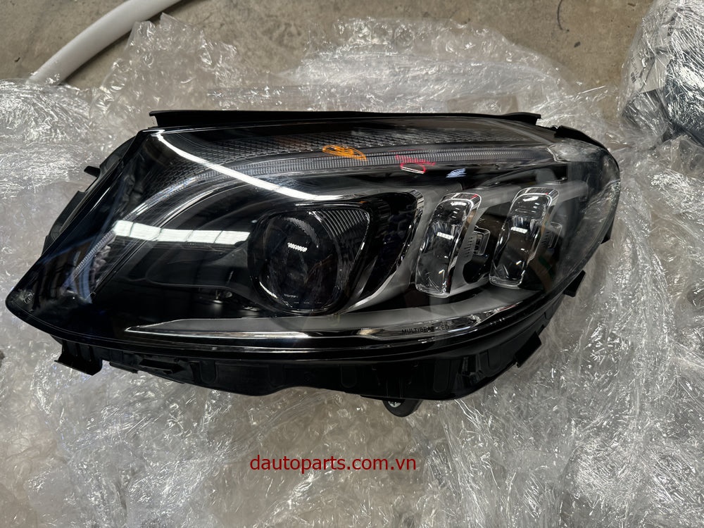 Nhà sản xuất: Phụ tùng ô tô Mercedes

 Chính sách đặc biệt của Dautoparts.com.vn

- Bảo Hành Dài Hạn Nhất

- Cam Kết Đúng Chất Lượng Và Chủng Loại Sản Phẩm

- Luôn Lấy Quyền Lợi Khách Hàng Làm Trọng Tâm

- Có Gara Trực Thuộc Cty tại TpHCM - Hà Nội, Hỗ Trợ Lắp Đặt & Bảo Hành Cho Quý Khách 