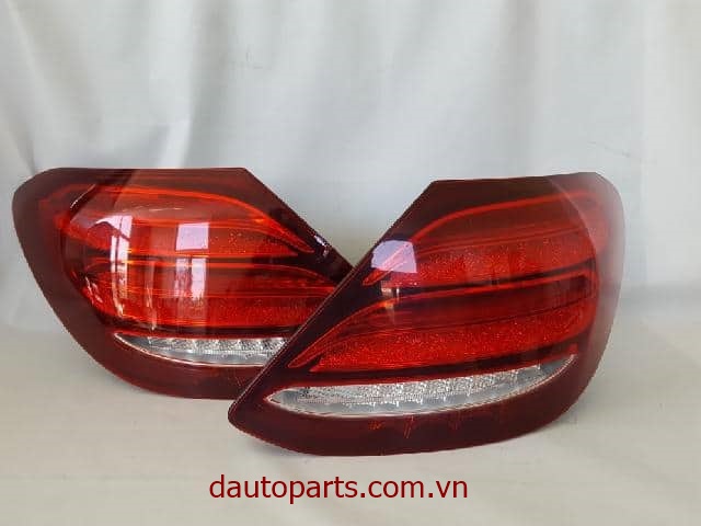 Nhà sản xuất: Phụ tùng ô tô Mercedes

 Chính sách đặc biệt của Dautoparts.com.vn

- Bảo Hành Dài Hạn Nhất

- Cam Kết Đúng Chất Lượng Và Chủng Loại Sản Phẩm

- Luôn Lấy Quyền Lợi Khách Hàng Làm Trọng Tâm

- Có Gara Trực Thuộc Cty tại TpHCM - Hà Nội, Hỗ Trợ Lắp Đặt & Bảo Hành Cho Quý Khách 