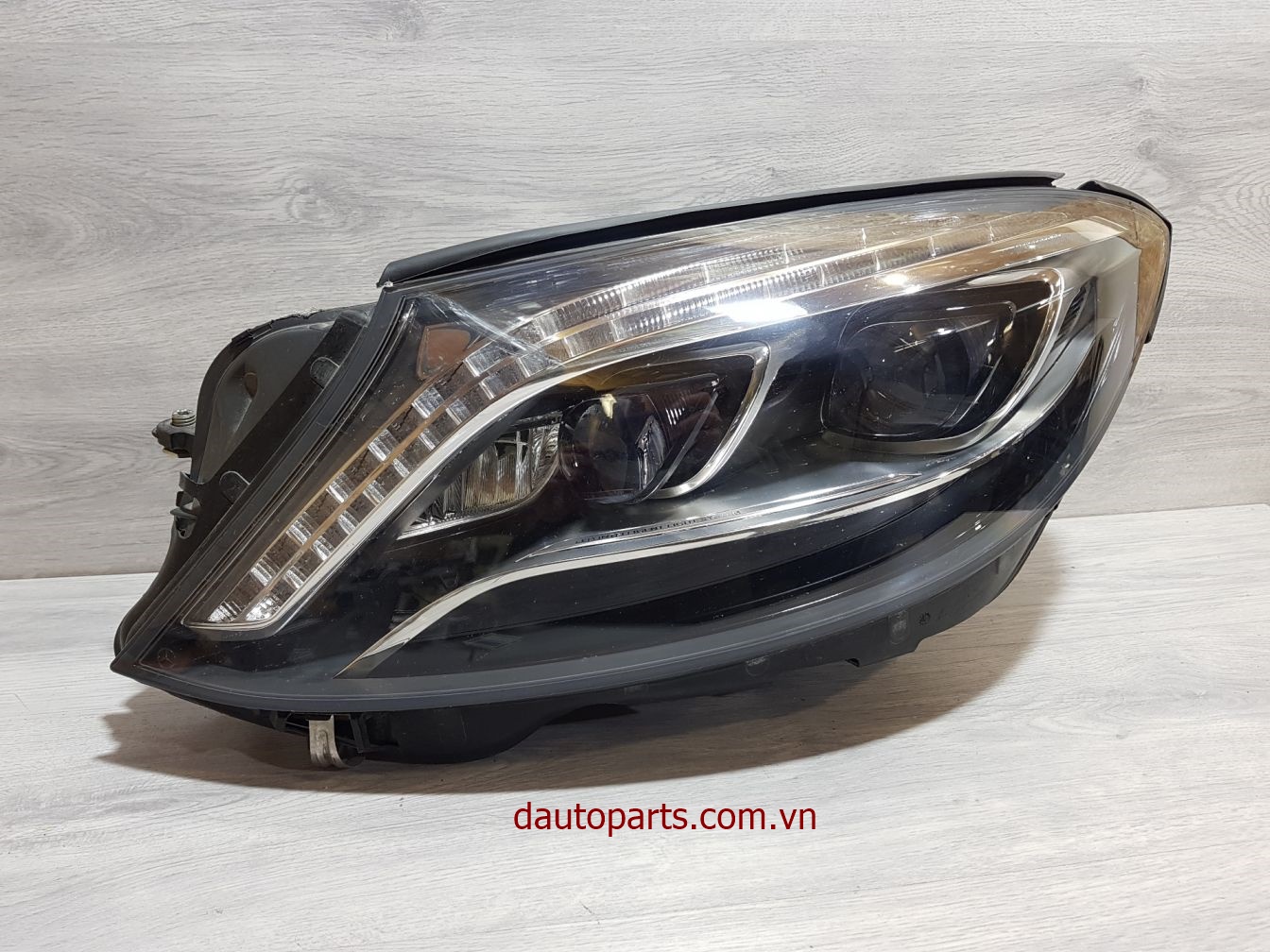 Nhà sản xuất: Phụ tùng ô tô Mercedes

 Chính sách đặc biệt của Dautoparts.com.vn

- Bảo Hành Dài Hạn Nhất

- Cam Kết Đúng Chất Lượng Và Chủng Loại Sản Phẩm

- Luôn Lấy Quyền Lợi Khách Hàng Làm Trọng Tâm

- Có Gara Trực Thuộc Cty tại TpHCM - Hà Nội, Hỗ Trợ Lắp Đặt & Bảo Hành Cho Quý Khách 