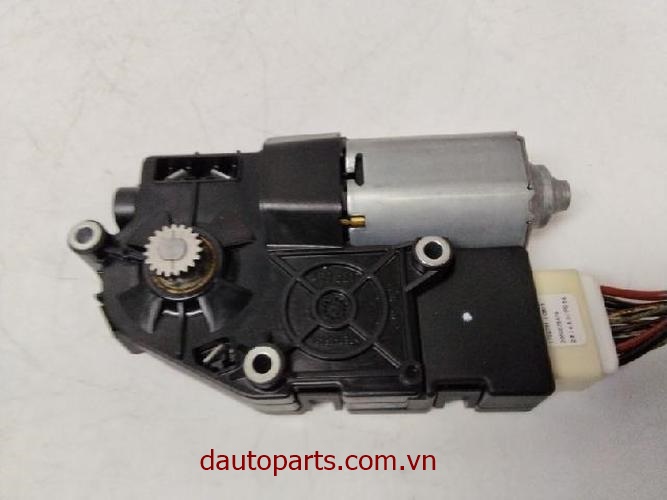 Nhà sản xuất: Phụ tùng ô tô MercedesChính sách đặc biệt của Dautoparts.com.vn- Bảo Hành Dài Hạn Nhất- Cam Kết Đúng Chất Lượng Và Chủng Loại Sản Phẩm- Luôn Lấy Quyền Lợi Khách Hàng Làm Trọng Tâm- Có Gara Trực Thuộc Cty tại TpHCM - Hà Nội, Hỗ Trợ Lắp Đặt & Bảo Hành Cho Quý Khách